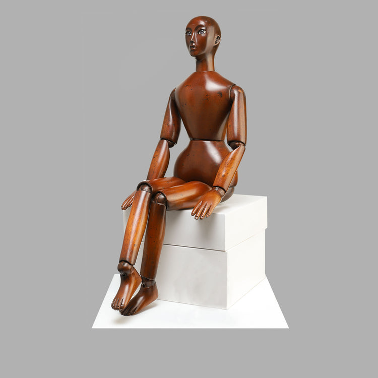 Renaissance Artist Mannequin