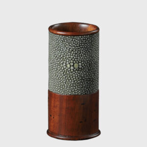 PENSTAND SHAGREEN